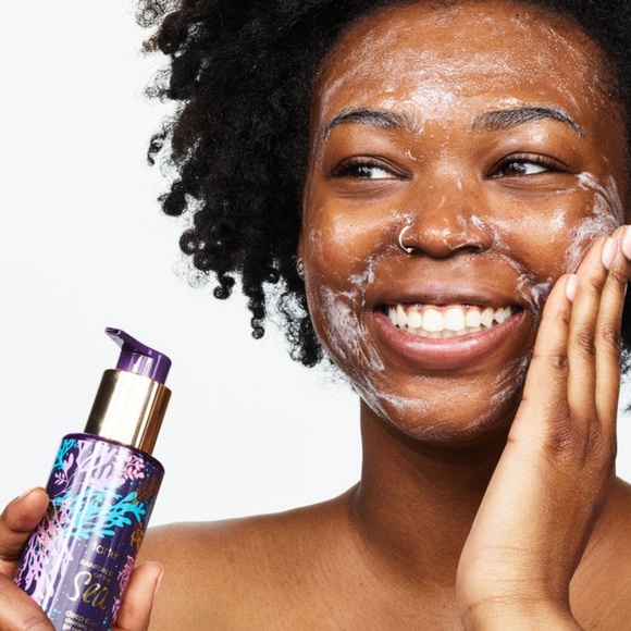 TARTE DEEP DIVE CLEANSING GEL - Picture 2 of 4